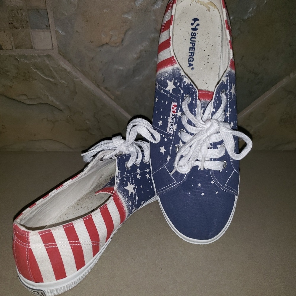 Superga Flag Sneaker